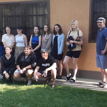 Runako Lodge Arusha Bagian luar foto