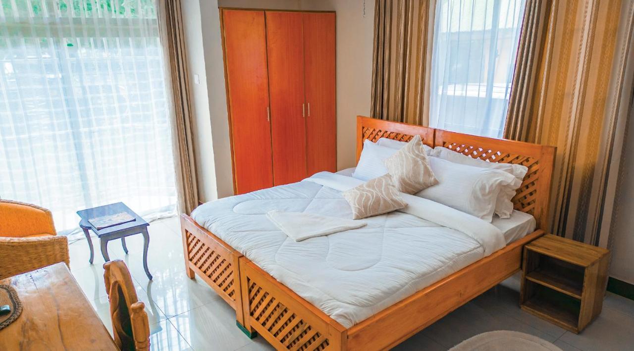 Runako Lodge Arusha Ruang foto